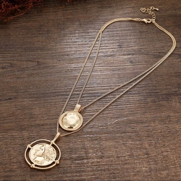 New 18K Gold Coin Pendant Double Chain Necklace - Picture 3 of 4